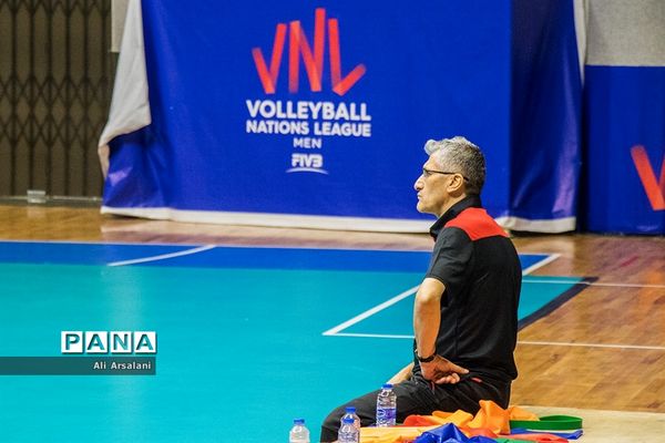 تمرین تیم والیبال شهرداری ارومیه