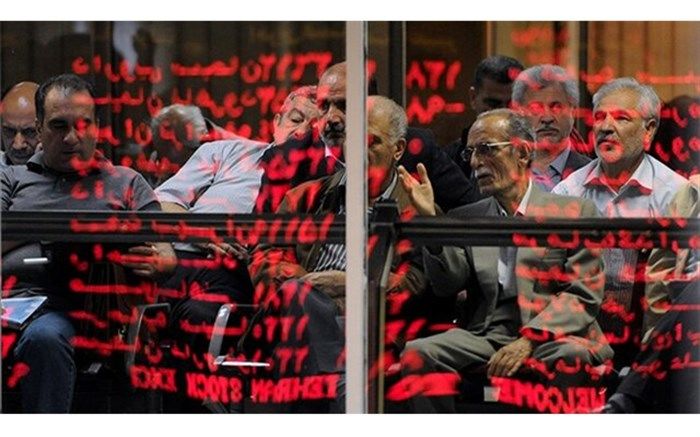 غیرحرفه‌ای‌ها مستقیم در بورس سرمایه‌گذاری نکنند