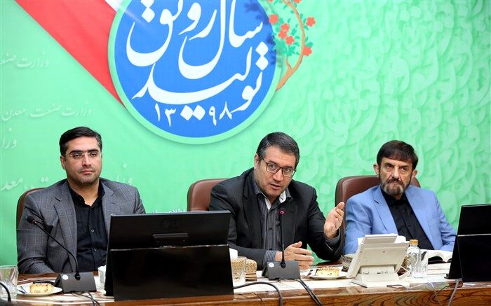 وزیر صنعت: دنبال کاهش 10 میلیارد دلاری واردات کالاهای صنعتی به کشور هستیم