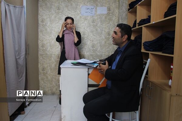 بازدید از فرایند تولید و ارائه لباس فرم مدارس در بجنورد