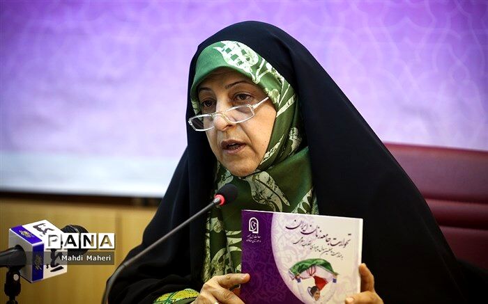 معصومه ابتکار: دختران ایرانی حق دارند در فضای مناسب در مدرسه ورزش کنند
