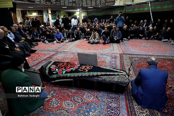 تشییع پیکر مرحوم اسدالله عسگراولادی