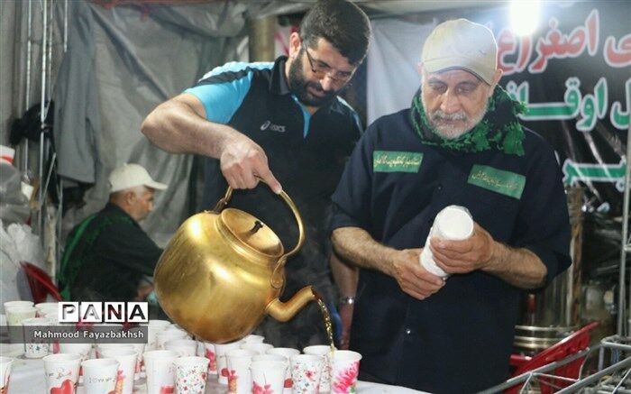 عبور زائران اربعین از مرز مهران سرعت می‌گیرد