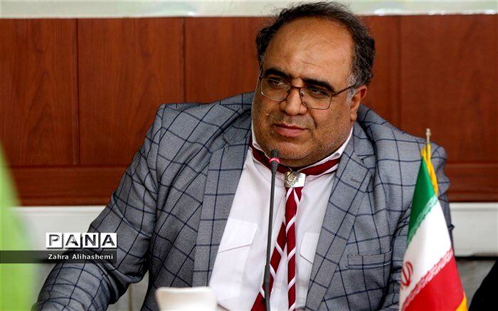 باستانی:نظارت سازمان دانش‌آموزی بر پایگاه های تغذیه سالم دقیق تر می شود