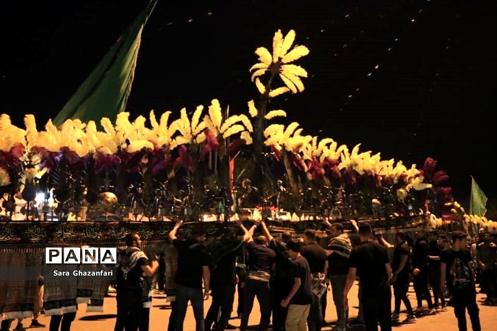 آیین علم‌کشی درشب هفتم شهادت امام حسین (ع) در  ساری