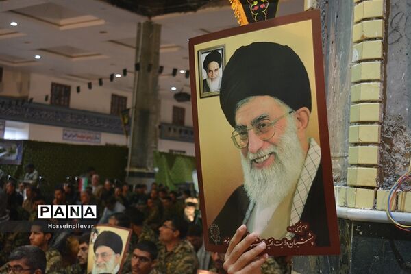 مراسم لبیک یا خامنه‌ای در شهرستان بیرجند