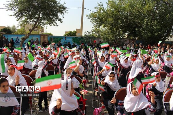 برگزاری آیین جشن شکوفه‌ها در مدرسه دخترانه شایستگان ناحیه 3 کرج