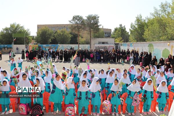 برگزاری جشن روز شکوفه ها در آباده