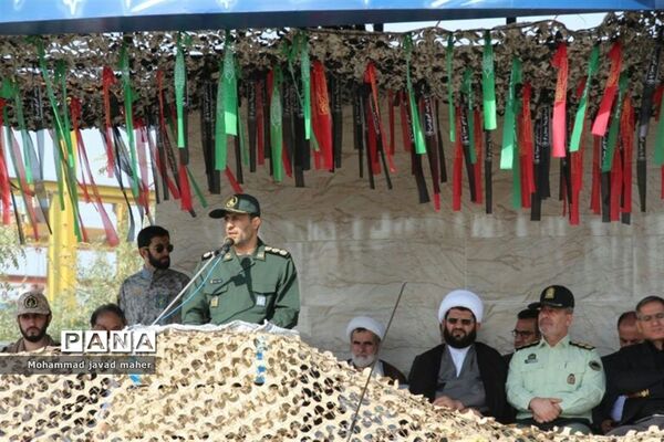 برگزاری مراسم صبحگاه مشترک نیروهای مسلح درشهر قدس