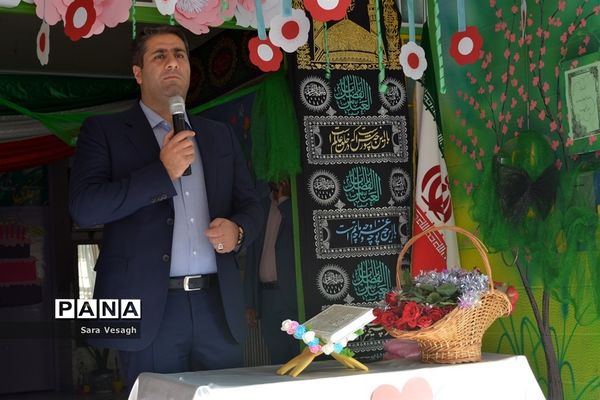 جشن شکوفه‌ها در مدارس شهریار