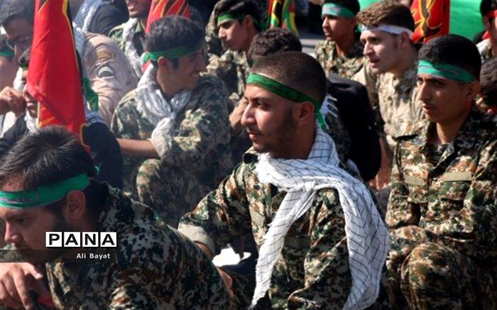 پیام مشترک امام جمعه و استاندار همدان به مناسبت روز سرباز