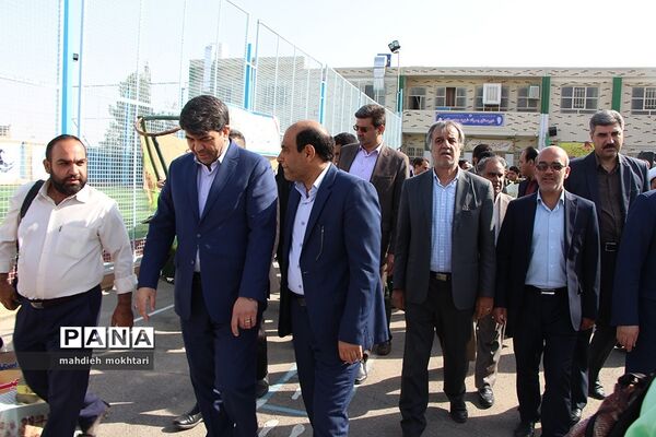 طنین زنگ مهر و مقاومت در مدارس یزد