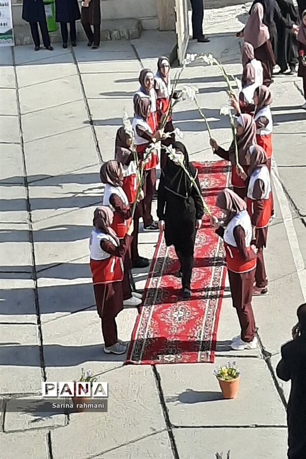جشن بازگشایی مدارس آموزش و پرورش ناحیه یک کرمانشاه