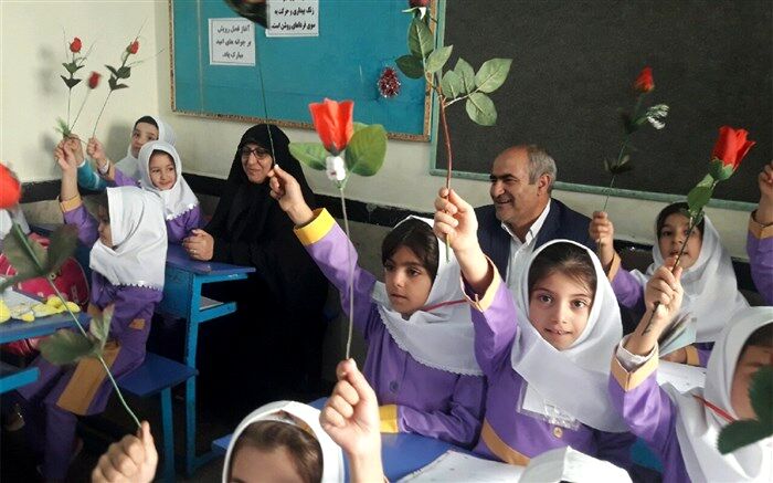 پاشایی: 780000 نوآموز و دانش آموز در سال تحصیلی جدید در آذربایجان شرقی تحصیل می کنند