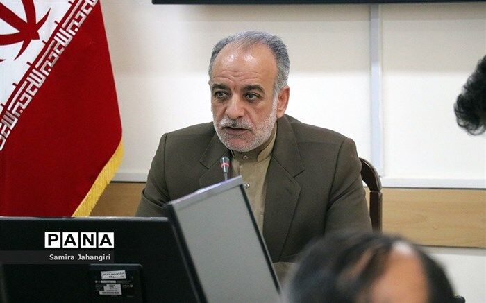 مدیرکل آموزش و پرورش خراسان جنوبی  : 180 هزار دانش آموز استان  خراسان جنوبی سال تحصیلی را آغاز کردند