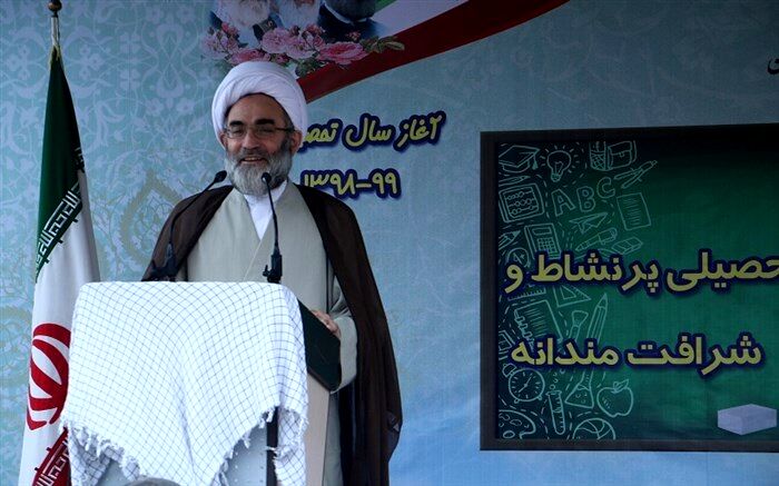 اقتدار جوامع با علم آموزی حاصل می شود