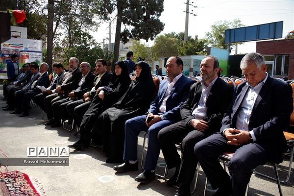 زنگ مهر و مقاومت در چهاردانگه طنین انداز شد