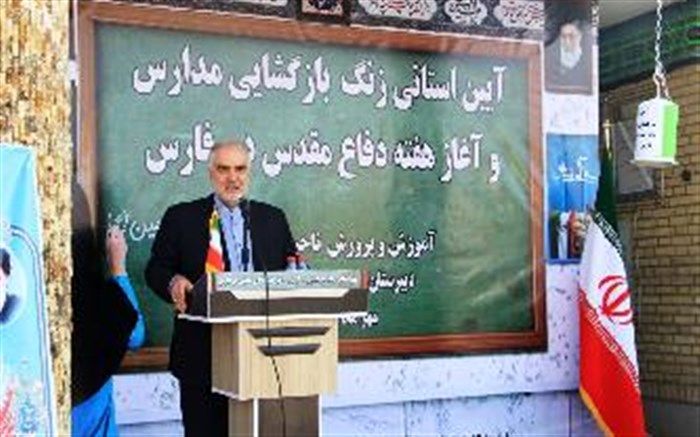 مجید قدمی: وظیفه دانش‌آموزان تلاش برای کسب علم و دانش است