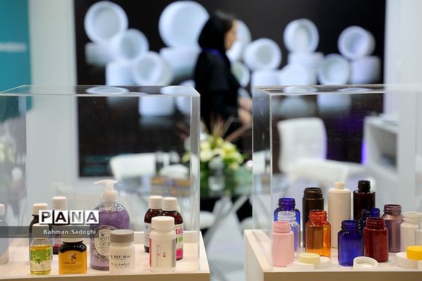 افتتاح پنجمین نمایشگاه بین المللی ایران فارما