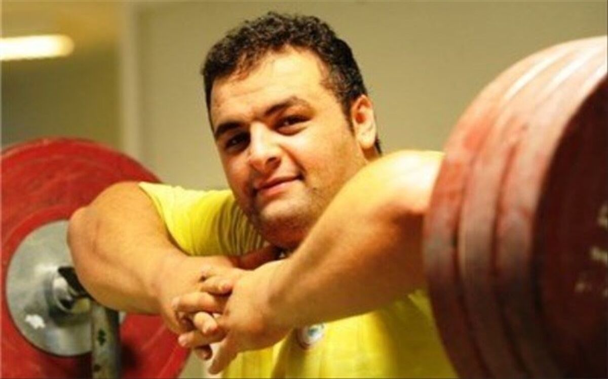 سجاد انوشیروانی: کیانوش رستمی باید خودبرتربینی همیشه طلا گرفتن را کنار بگذارد
