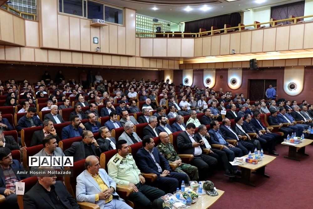 آِیین تکریم و معارفه مدیرکل راه و شهرسازی آذربایجان غربی