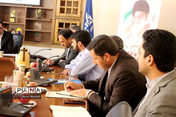 جلسه هیات اندیشه‌ورزی سازمان بسیج فرهنگیان سپاه شهدا آذربایجان غربی