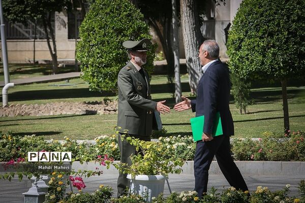حاشیه جلسه هیات دولت