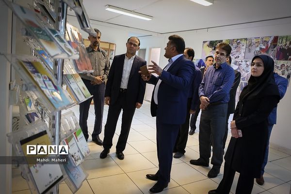 افتتاح نمایشگاه عکس دائمی تشکیلات دانش آموزی