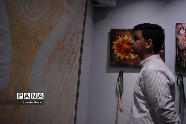 افتتاح نمایشگاه خط و چیدمان‌های عاشورایی در نگارخانه شهر بیرجند