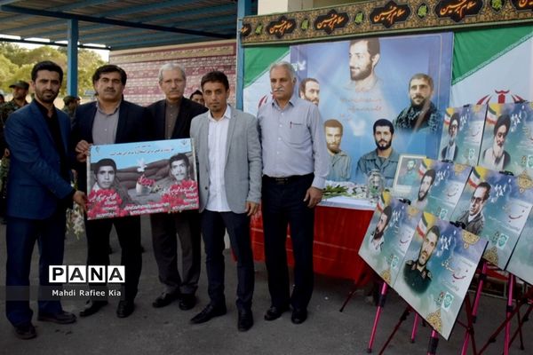 دیدار تیم‌های فوتبال ماشین‌سازی تبریز و شاهین بوشهر