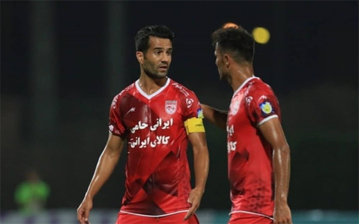 دو ستاره سپاهان و تراکتور محروم شدند