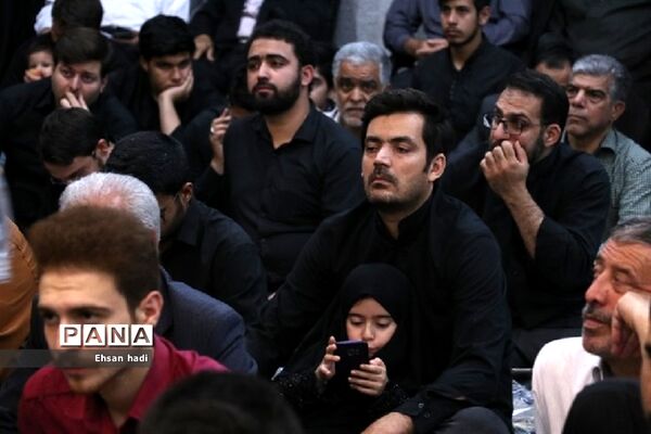 همایش حماسه مقاومت در مشهد
