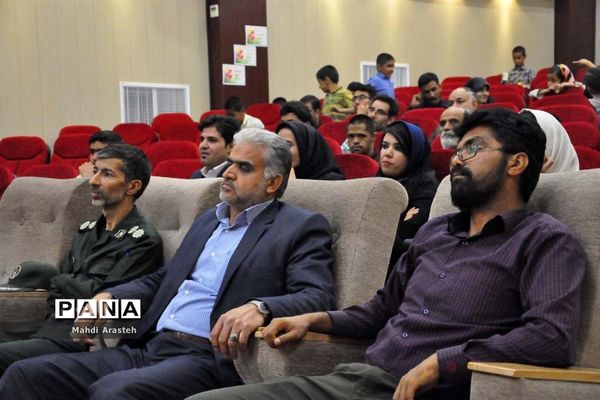 شب شعر و خاطره شوق شهادت به مناسبت هفته دفاع مقدس