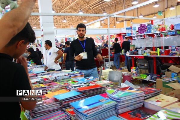 نمایشگاه فروش پاییزه در تبریز