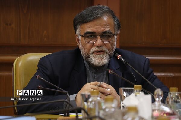 نشست خبری معاون فرهنگی اجتماعی سازمان منطقه آزاد کیش