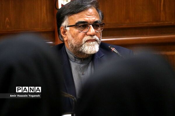 نشست خبری معاون فرهنگی اجتماعی سازمان منطقه آزاد کیش