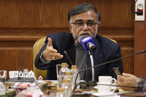 نشست خبری معاون فرهنگی اجتماعی سازمان منطقه آزاد کیش