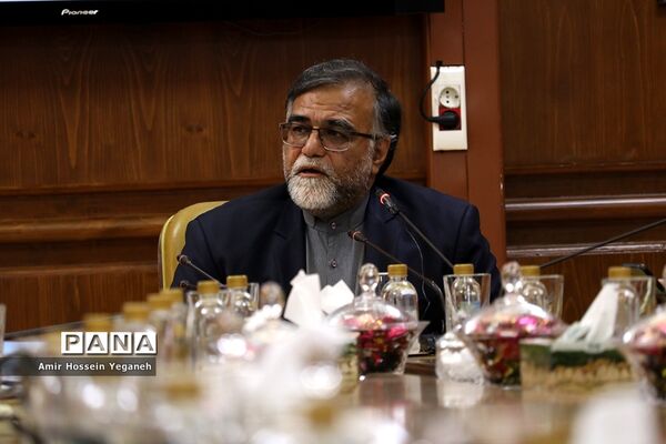 نشست خبری معاون فرهنگی اجتماعی سازمان منطقه آزاد کیش