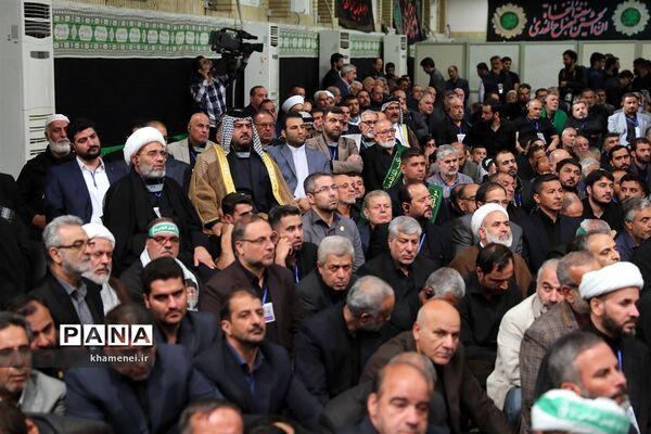 دیدار جمعی از موکب‌داران عراقی با رهبر انقلاب اسلامی