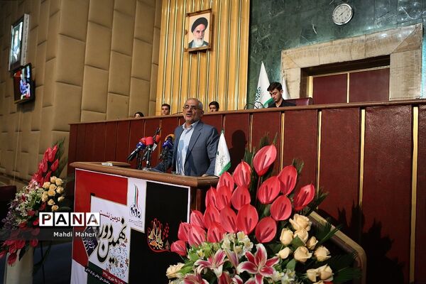 دومین نشست نهمین مجلس دانش آموزی - 2