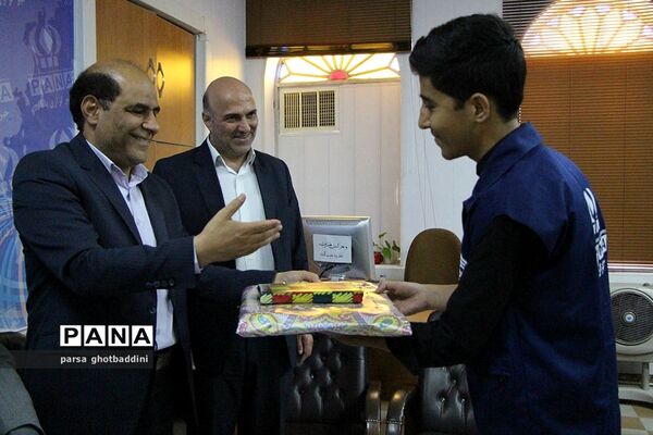 نشست صمیمی مدیرکل آموزش و پرورش استان با خبرنگاران پانا