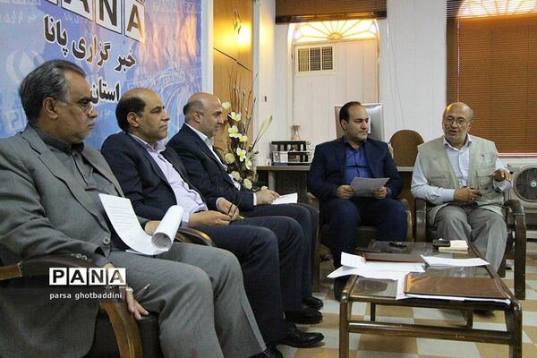 نشست صمیمی مدیرکل آموزش و پرورش استان با خبرنگاران پانا