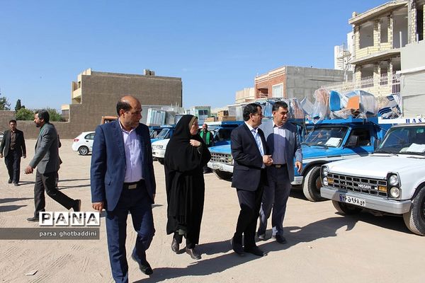 کارناوال تجهیزات مدارس کم برخوردار در استان یزد