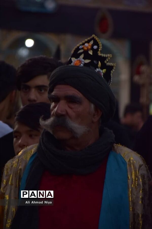 حرکت نمادین کاروان اسرای کربلا در قم