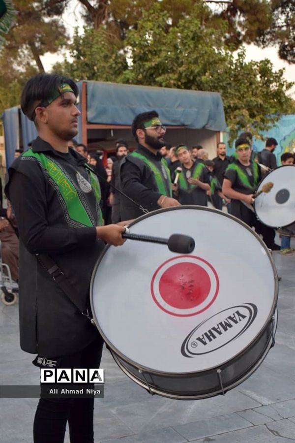 حرکت نمادین کاروان اسرای کربلا در قم