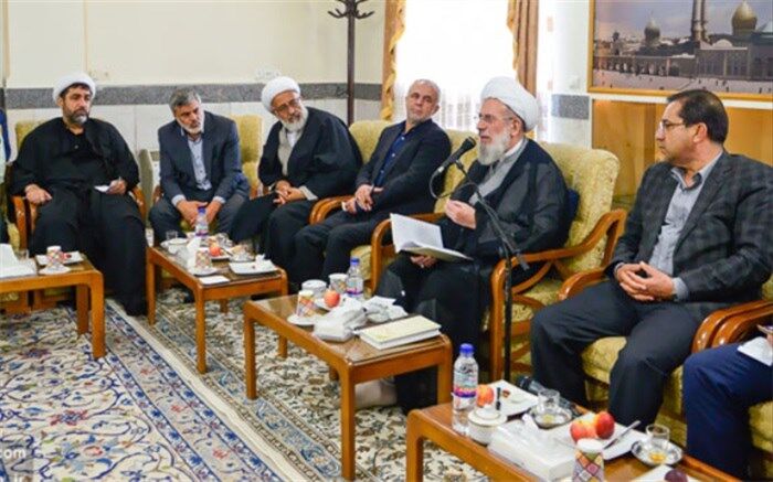 آیت الله محمدی ری شهری: راهپیمایی اربعین زمینه سازحکومت جهانی اسلام به رهبری حضرت مهدی(عج)