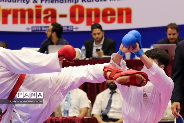پانزدهمین دوره مسابقات بین المللی کاراته در ارومیه رده سنی جوانان