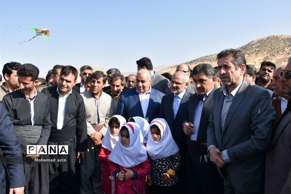 آیین افتتاح 72 باب مدرسه با حضور وزیر آموزش و پرورش در شهرستان ثلاث باباجانی