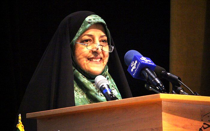 تلاش برای حضور زنان در ورزشگاه‌ها با رعایت مسایل شرعی