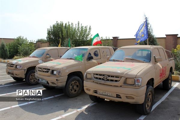 نمایشگاه هفته دفاع مقدس در آموزشگاه حضرت خدیجه(س) اسلامشهر